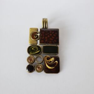 Premier Designs Magnetic Closure Enhancer/ Pendant 4343  "GALLERY"